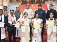 छत्तीसगढ़ के श्रेष्ठ शिक्षकों को मिलेगा सम्मान, कल शिक्षा मंत्री गजेंद्र यादव करेंगे सम्मानित