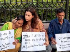 इंडिया गेट पर अंकिता के परिवार से मिले राहुल-प्रियंका