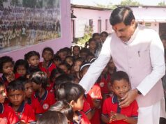 स्कूल में अचानक पहुंचे CM यादव, बच्चों से जाना हाल