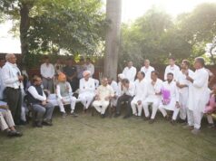 किसानों की समस्याएं सुनने चौपाल पहुंचे केंद्रीय कृषि मंत्री